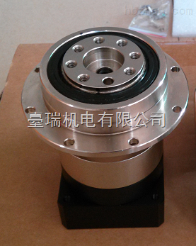 法蘭盤式輸出減速機(jī)在升降設(shè)備中的應(yīng)用與臺瑞機(jī)電的供求商機(jī)
